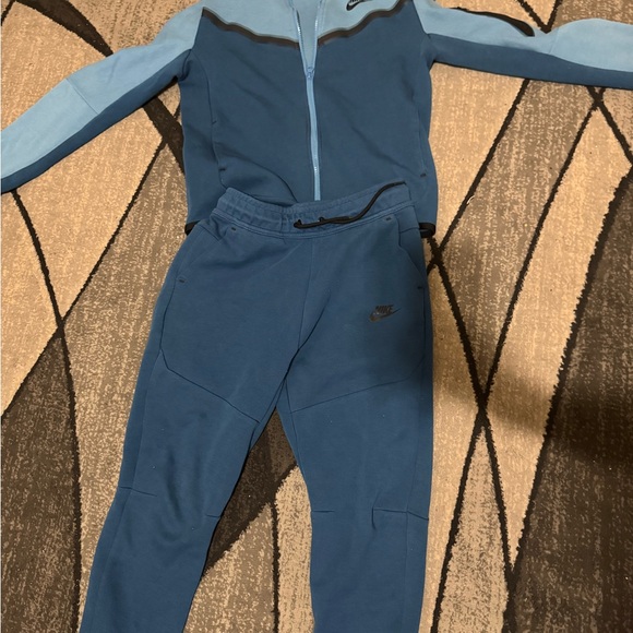 Nike Tech Fleece Kids - Picture 8 of 8